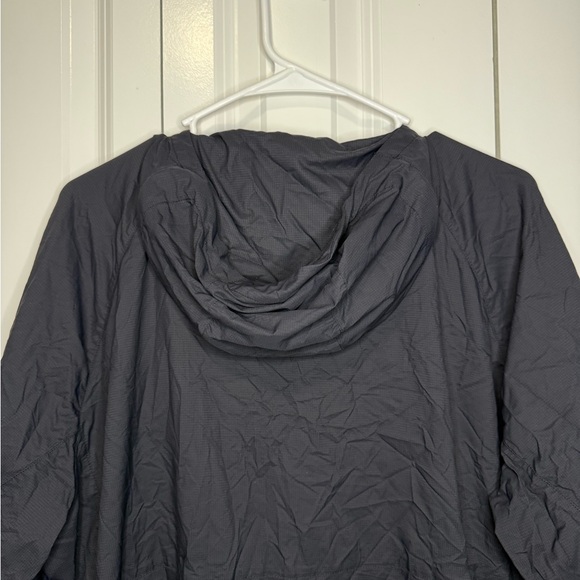 L.L.Bean Black Lightweight Hooded Windbreaker Jacket Size XL - Picture 9 of 14